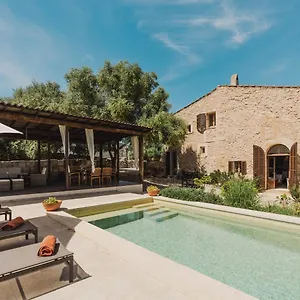 https://llucamar-sant-llorenc-des-cardassar.balearic-islands.net